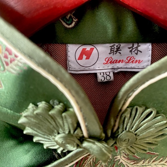 ♣️ LIAN LIN SHORT SLEEVE ASAIN BLOUSE ♠️ - Picture 4 of 4